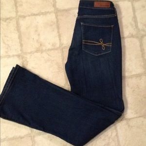 Boot cut jeans